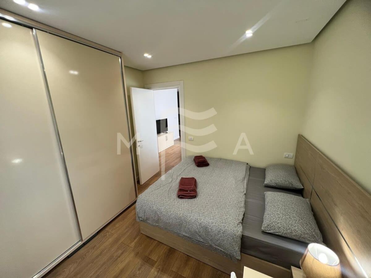 Yacht Club 573 Apartment Durres Ngoại thất bức ảnh