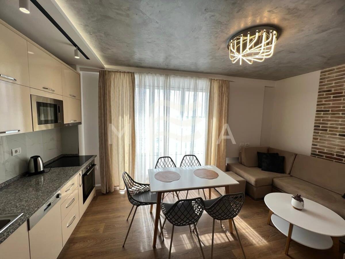 Yacht Club 573 Apartment Durres Ngoại thất bức ảnh