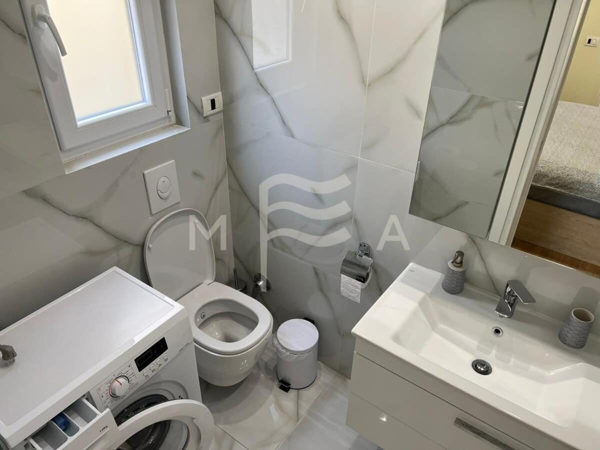 Yacht Club 573 Apartment Durres Ngoại thất bức ảnh