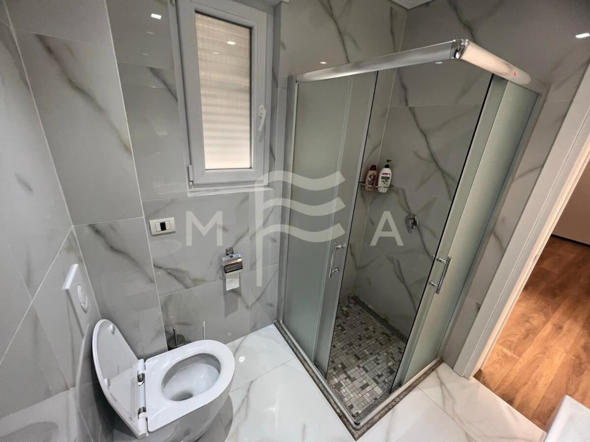 Yacht Club 573 Apartment Durres Ngoại thất bức ảnh