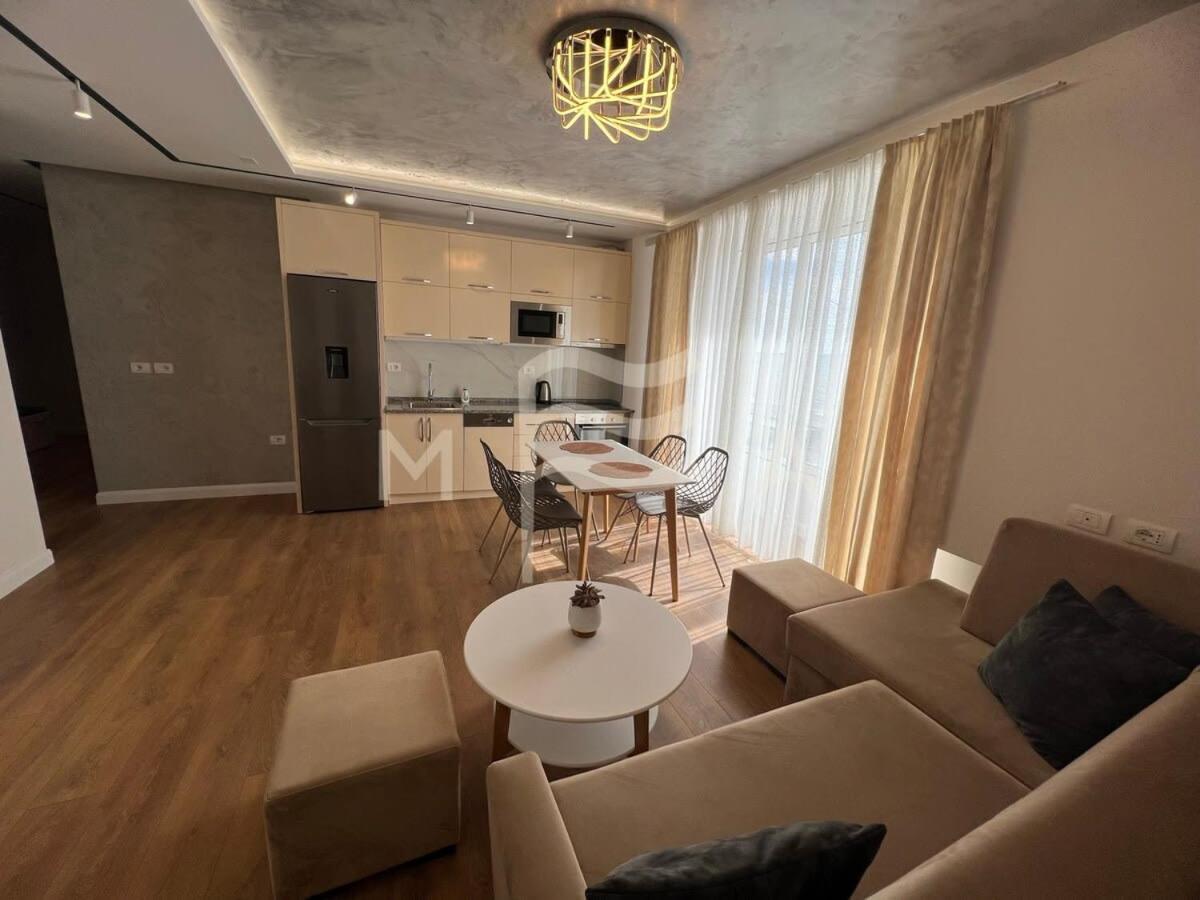 Yacht Club 573 Apartment Durres Ngoại thất bức ảnh